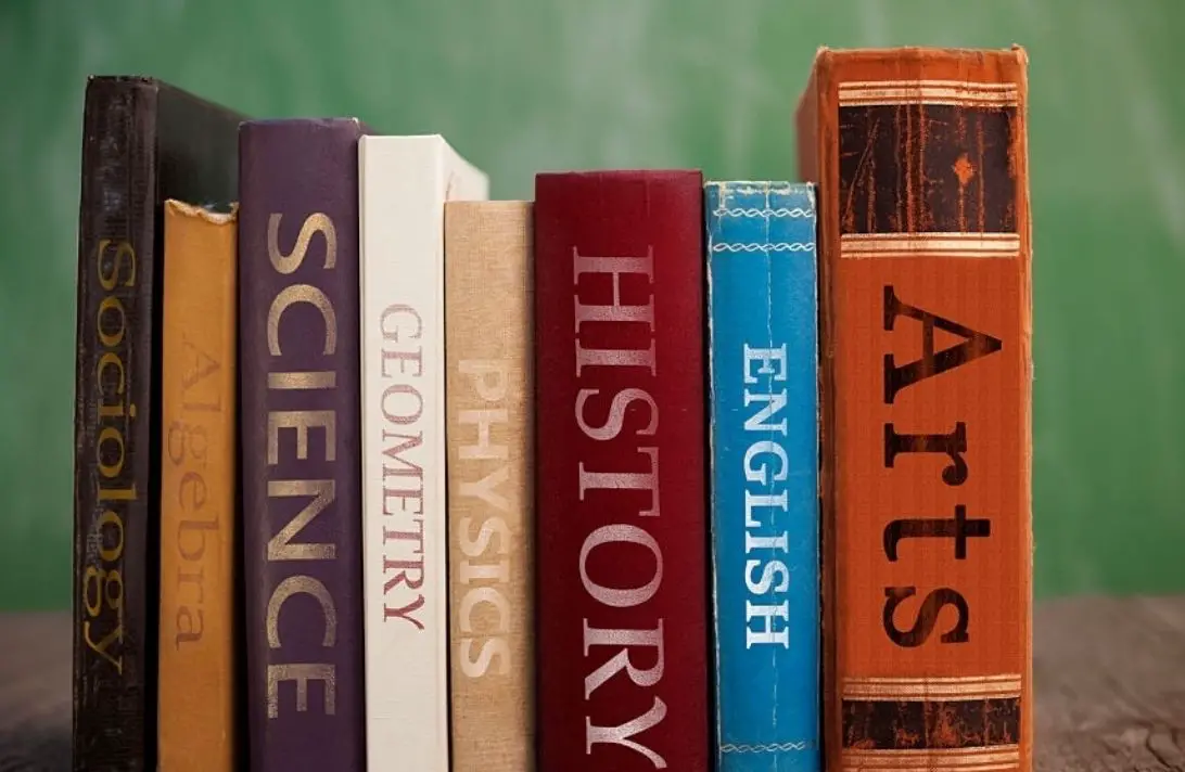 18 Safe To Use Free College Textbooks Websites