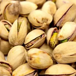 pistachios-healthy-snacks