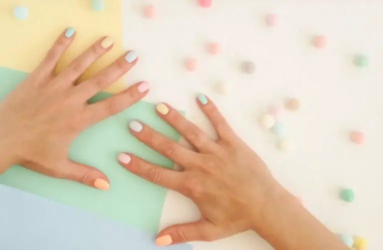 25 Great Ideas of Cute Back to School Nails for 2021