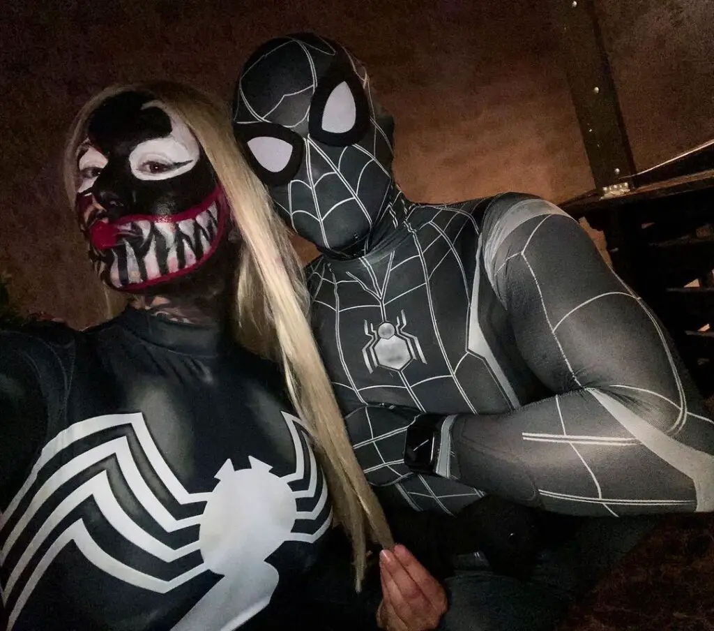 spiderman and venom halloween costume ideas