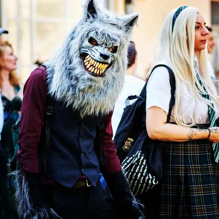 werewolf full moon scary costume for adults